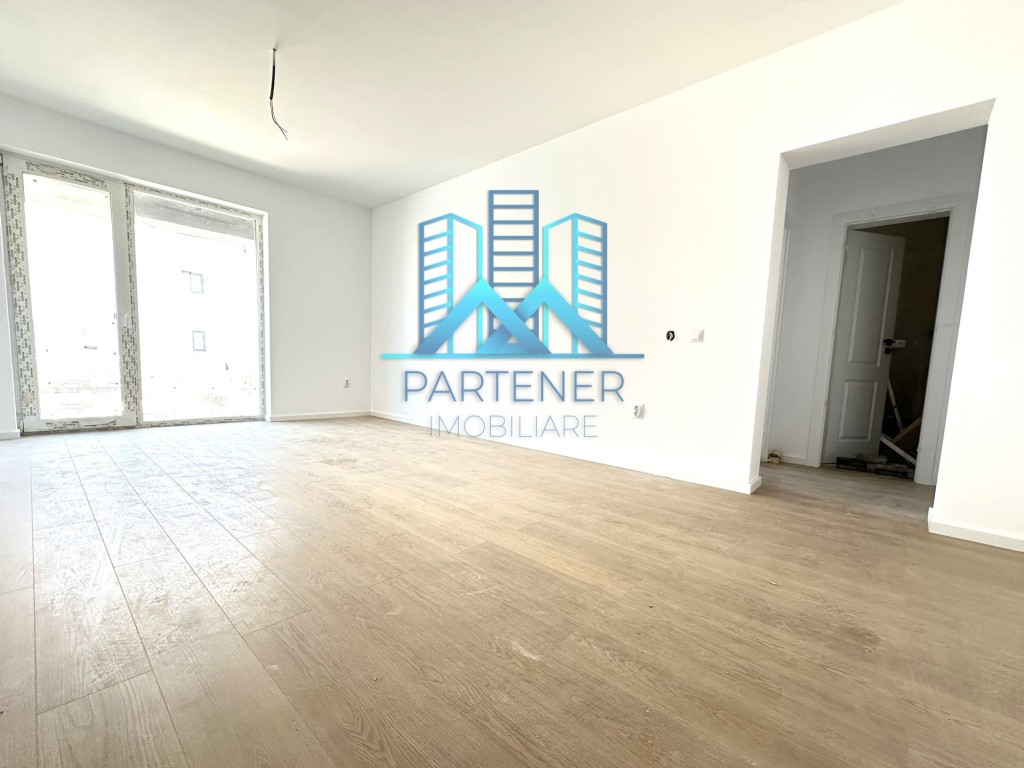 INTABULAT! PARCARE inclusa! Apartament tip penthouse 2 camere 64 mp + 72 mp terasa