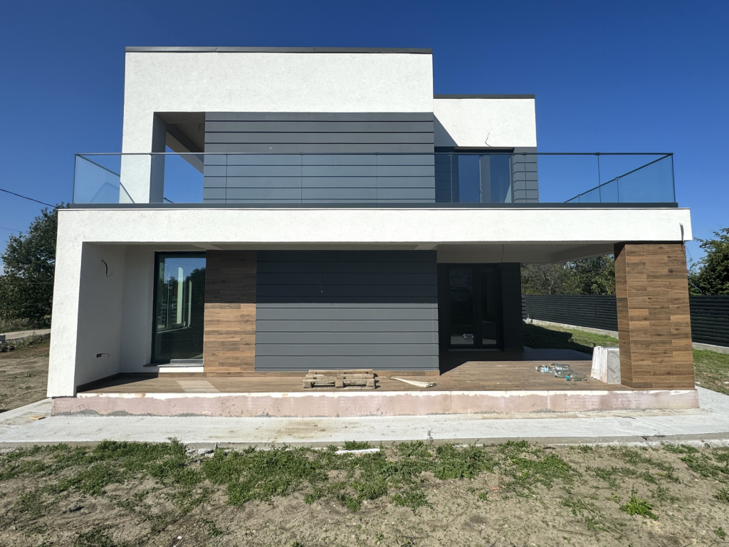 CANALIZARE! 500 mp teren! Incalz pard! Gazon! Vila 5 camere, Miroslava