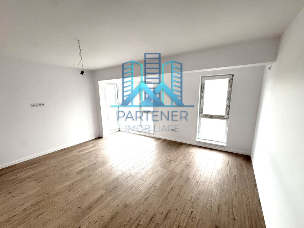 Comision 0!SCARA INTERIOARA!TERASA!PENTHOUSE 4 camere,Pacurari- Rediu