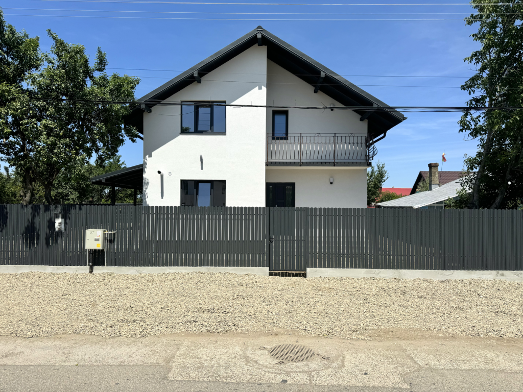 CANALIZARE! ASFALT! Incalzire in pardoseala! Casa 4 camere Dancu-Holboca