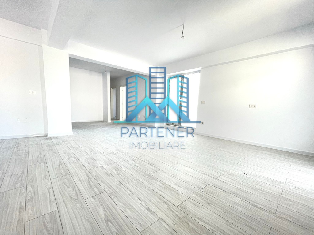 LIFT! 2 BAI! Apartament 3 camere, 85 mp, Pacurari - Valea Lupului - Mall Moldova + PARCARE