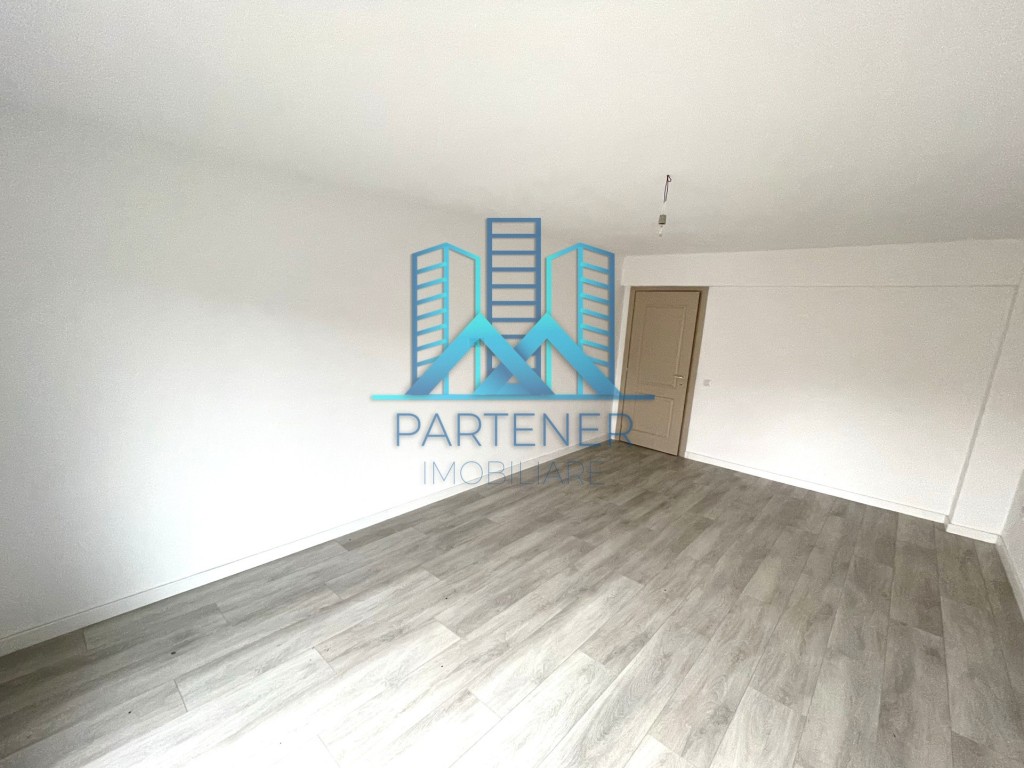 Comision 0%! Incalzire in pardoseala! Apartament 1 camera,40mp, decomandat, Rediu - Pacurari + Parcare
