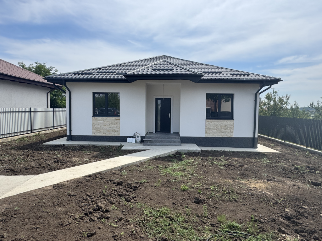 https://partener-imobiliare.ro/ro/vanzare-houses-villas-4-camere/iasi/500-mp-teren-placa-incalz-in-pard-casa-4-camere-breazu_3046 https://partener-imobiliare.ro/ro/vanzare-houses-villas-4-camere/iasi/500-mp-teren-placa-incalz-in-pard-casa-4-camere-breazu_3046