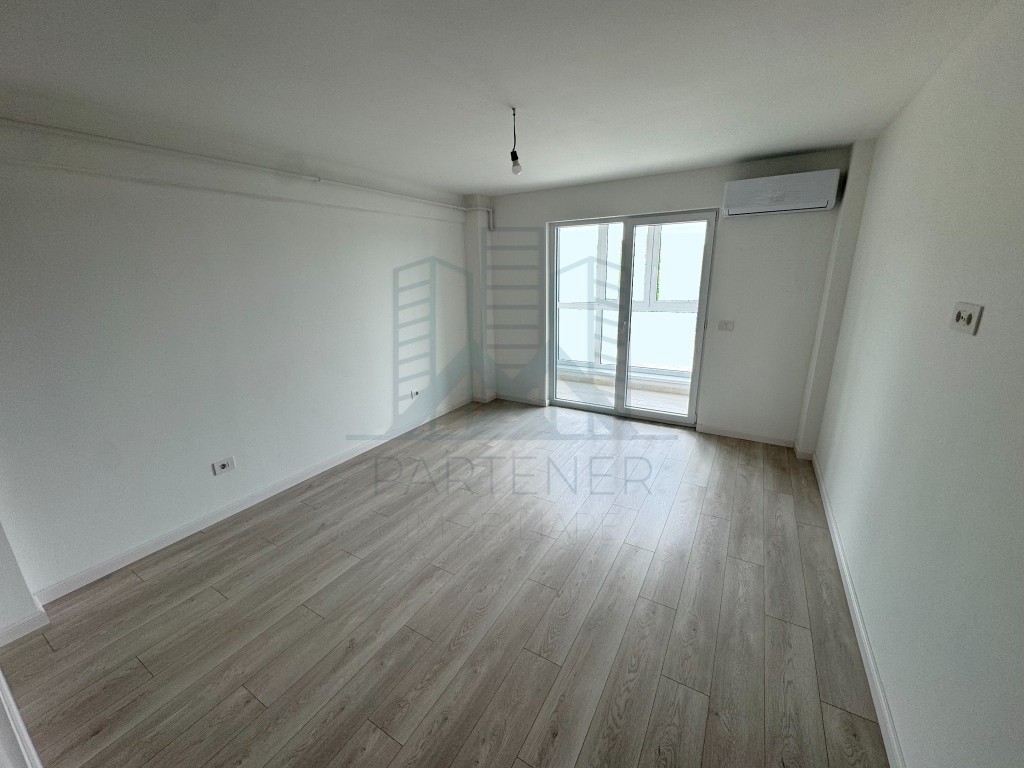 https://partener-imobiliare.ro/ro/vanzare-apartments-2-camere/iasi/comision-0-apart-2-cameredecomandat-61-mp-valea-lupului-parcare_3117