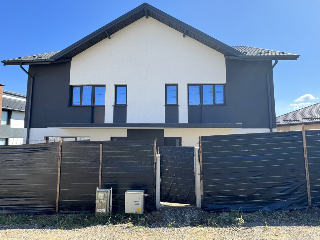 CANALIZARE!BECI MARE!2 BAI!Incalz in pard! Vila 3 camere, Bucium-Visan