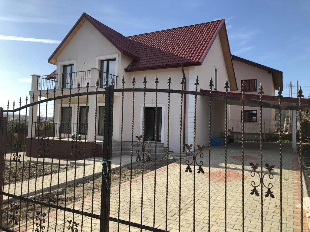 https://partener-imobiliare.ro/ro/vanzare-houses-villas-5-camere/lunca-cetatuii/canalizareaproape-de-soseavila-5-camerelunca-cetatuii_417 https://partener-imobiliare.ro/ro/vanzare-houses-villas-5-camere/lunca-cetatuii/canalizareaproape-de-soseavila-5-camerelunca-cetatuii_417